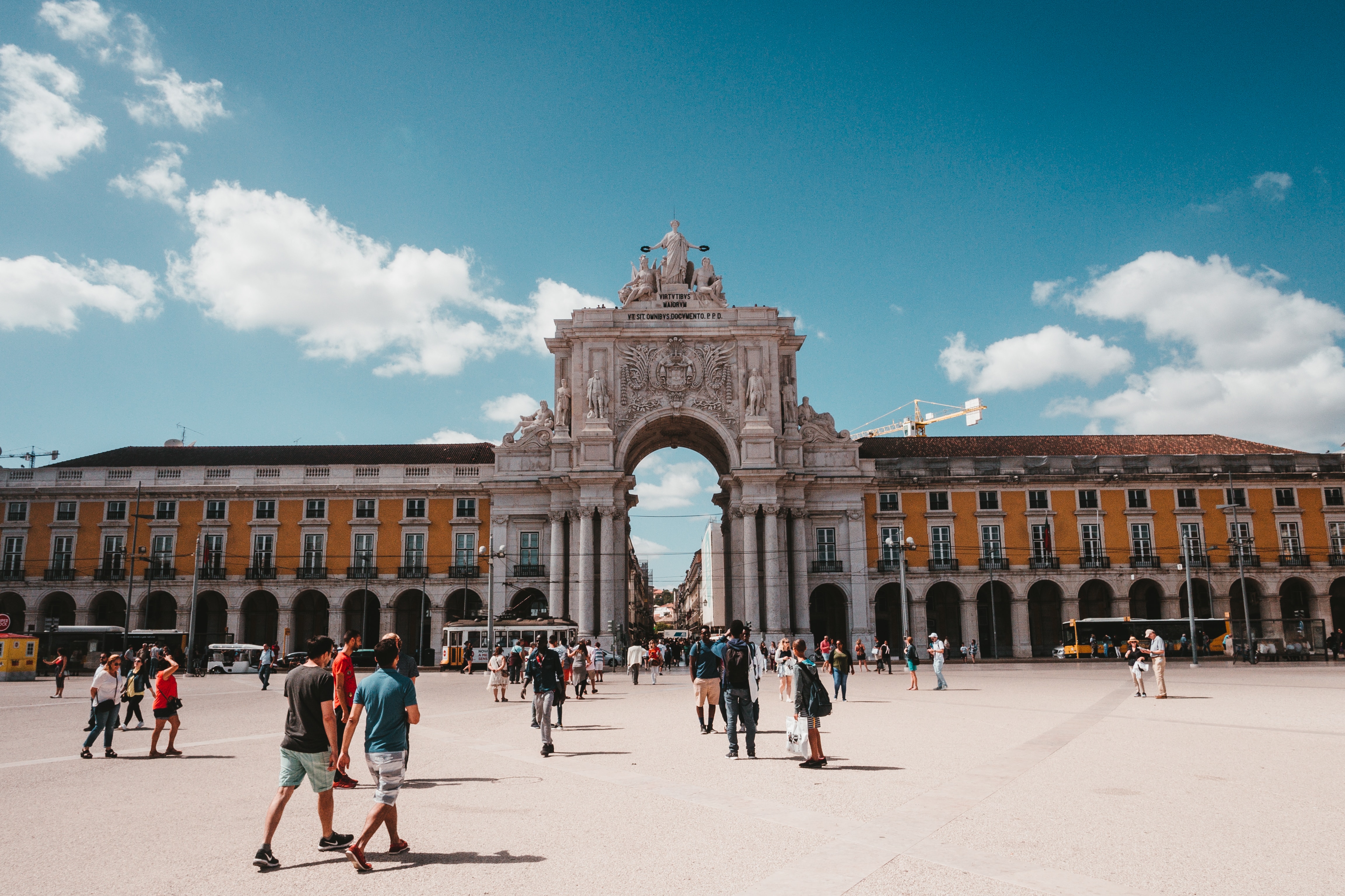 5 reasons to intern in Portugal